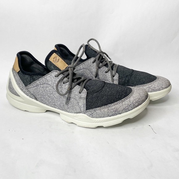 Ecco Biom Street Lace Casual Sneakers - Picture 2 of 11